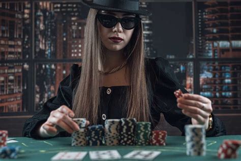 A Guide to Poker Table Etiquette and Fashion 